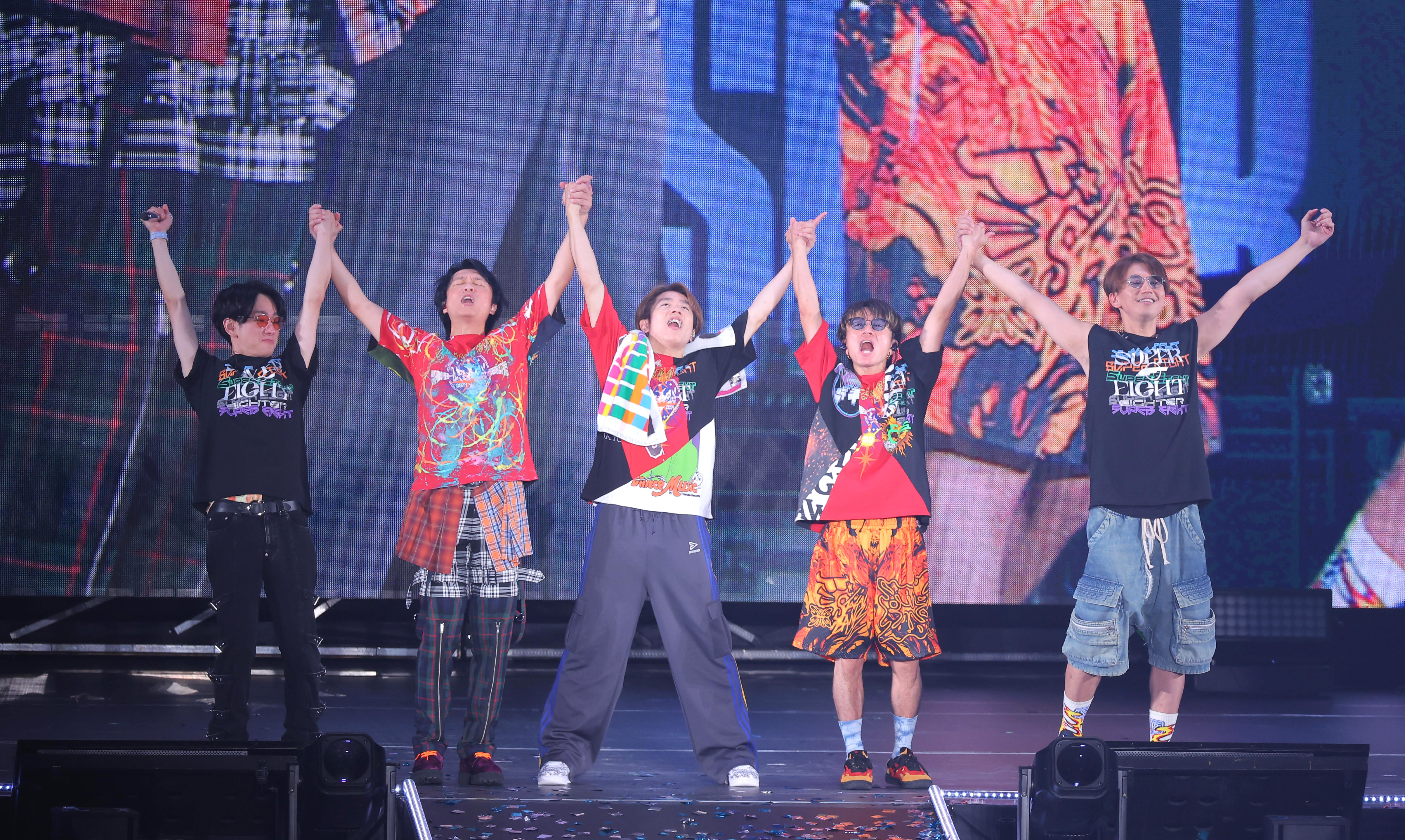 SUPER EIGHT、20周年！改名後初「超アリーナツアー」 横浜アリーナで1