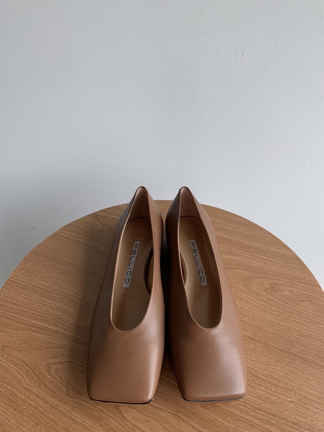 イタリアのシューズブランド「PELLICO（ペリーコ）」のフラット