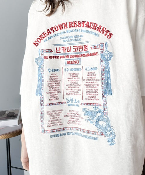 Javaジャバコラボ》【sustaina+】バック刺繍で抜かりなくキマる。綿100