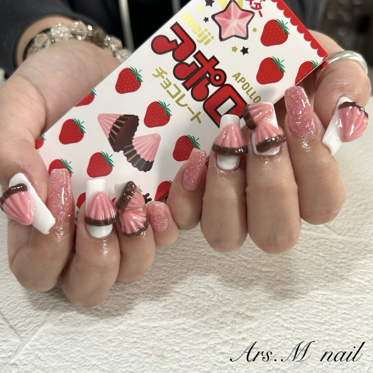 オールシーズン/バレンタイン/女子会/ハンド/痛ネイル - Ars.Mnailの