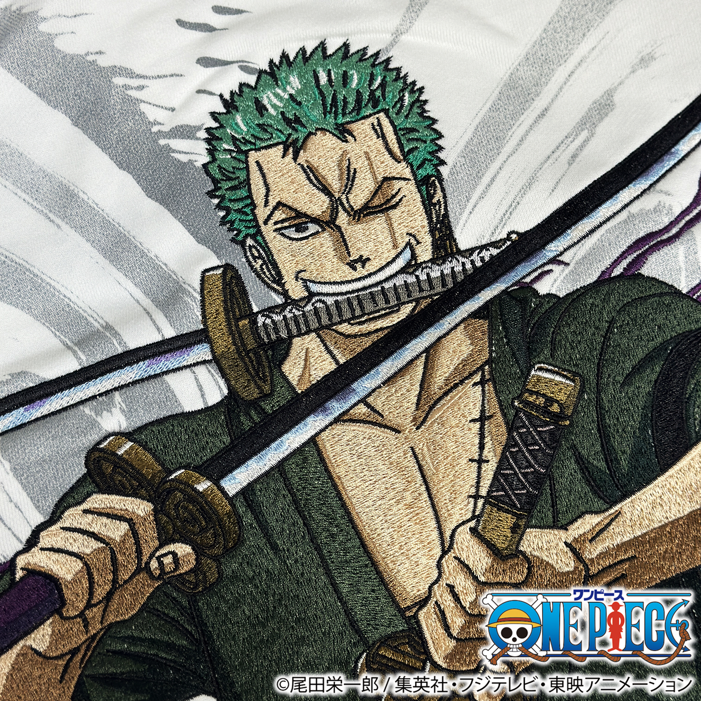 株式会社ク・ラッチ / ONE PIECE × 絡繰魂 【ゾロ】海賊狩りのパーカー