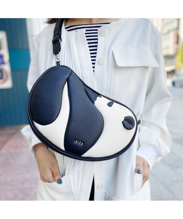 アニマーダ 牛革 ショルダーバッグ（パンダ） / IBIZA | ファッション