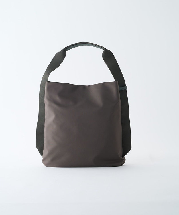 LAQUOH【撥水加工】ミニマルナイロンワンショルダー (L) / MIYABIYA