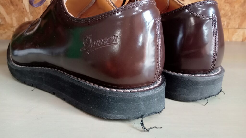 DANNER】ポストマンシューズに搭載されている、ダンキャットソールを