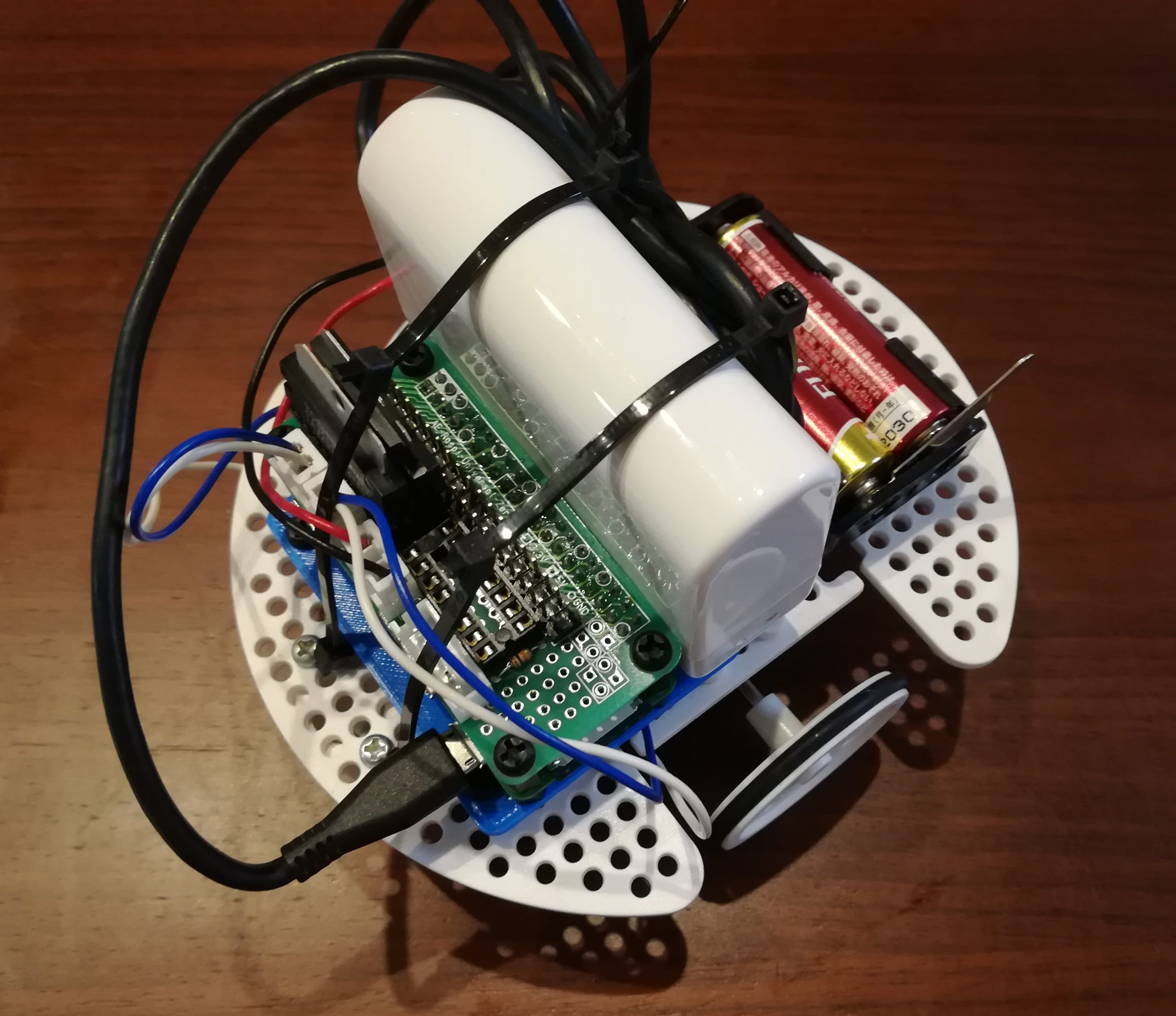 Raspberry Pi】スマホで動くラジコンカーを製作(車体編) | CRAFT GoGo