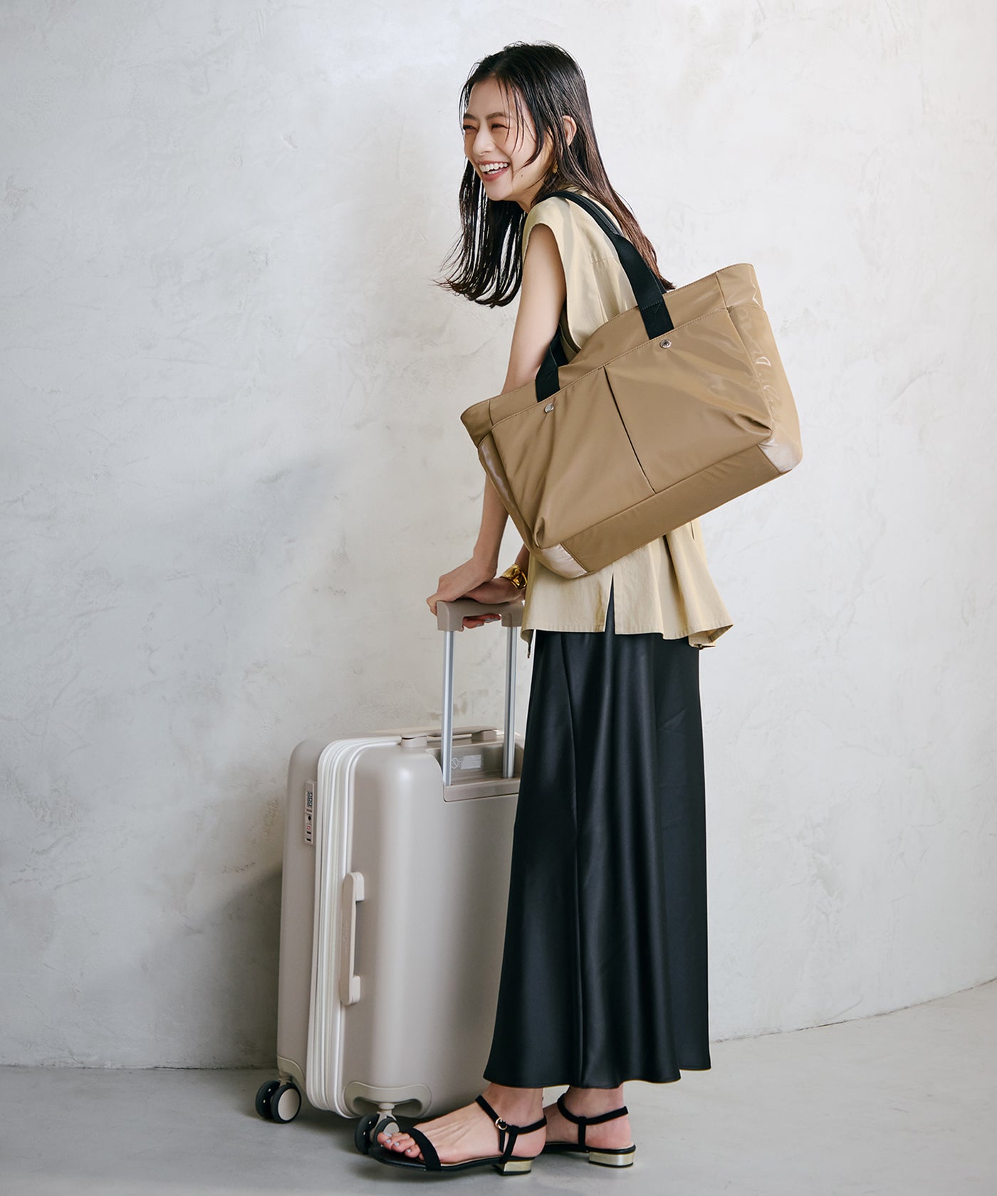 Train 防水ポリエステル ビッグ トートバッグ / 8ポケット/ キャリー