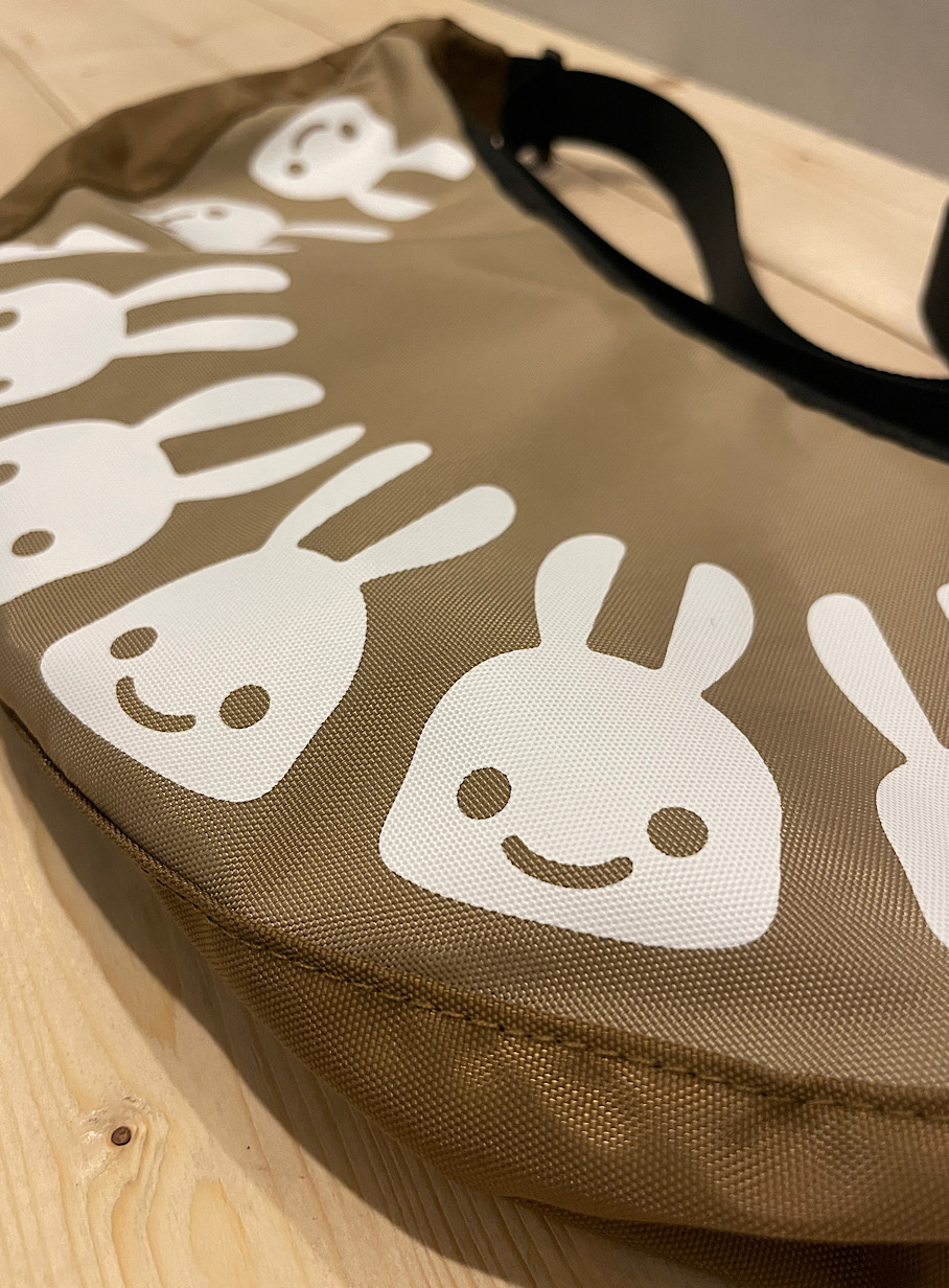 ラウンドショルダーバッグ｜ウサギがいる｜CUNE ONLINE STORE