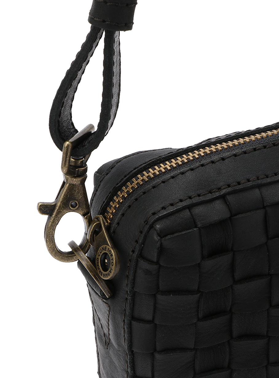 CUNE × robita レザーショルダーバッグ｜ウサギがいる｜CUNE ONLINE STORE