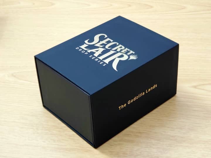 MTG】ゴジラランド開封！SecretLairって何？｜CUBEの部屋