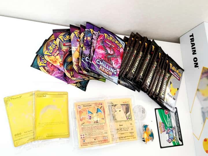 海外ポケカ】ウルトラプレミアムコレクションを開封！25周年記念で人気