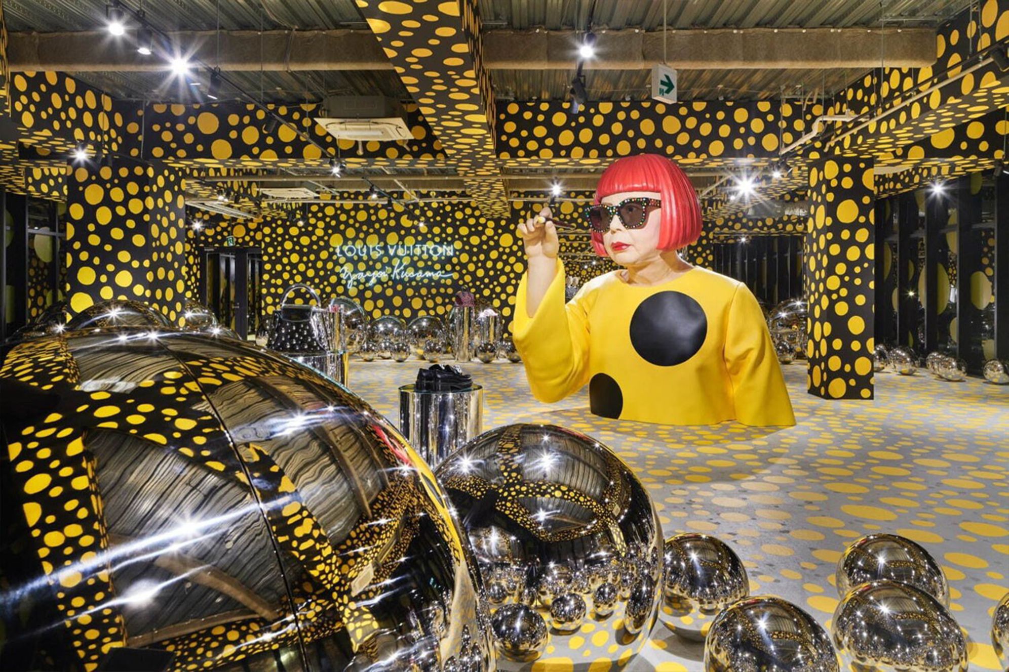 THE LIFE OF YAYOI KUSAMA: LOUIS VUITTON COLLABS & KALEIDOSCOPIC DREAMS