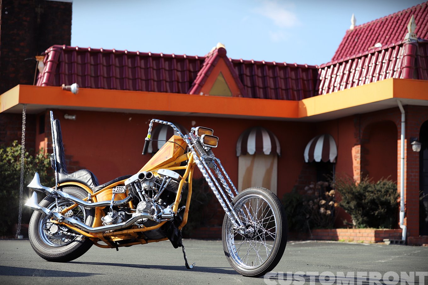 ツイストロングフォークチョッパーのショベルヘッドFXE1974年・フリー