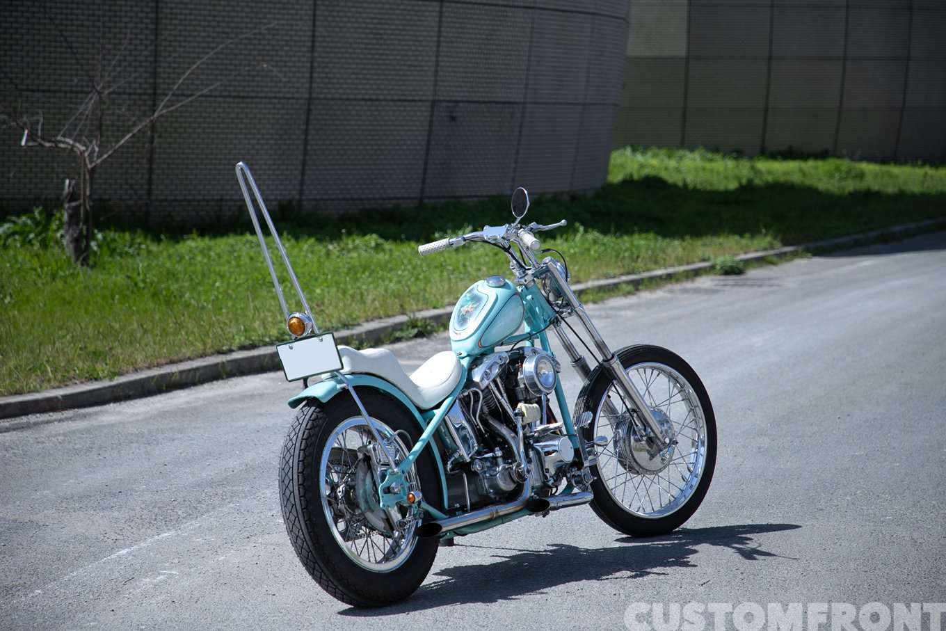 ハーレー女子のショベルヘッドチョッパー FLH 1980年・HOT SPICE