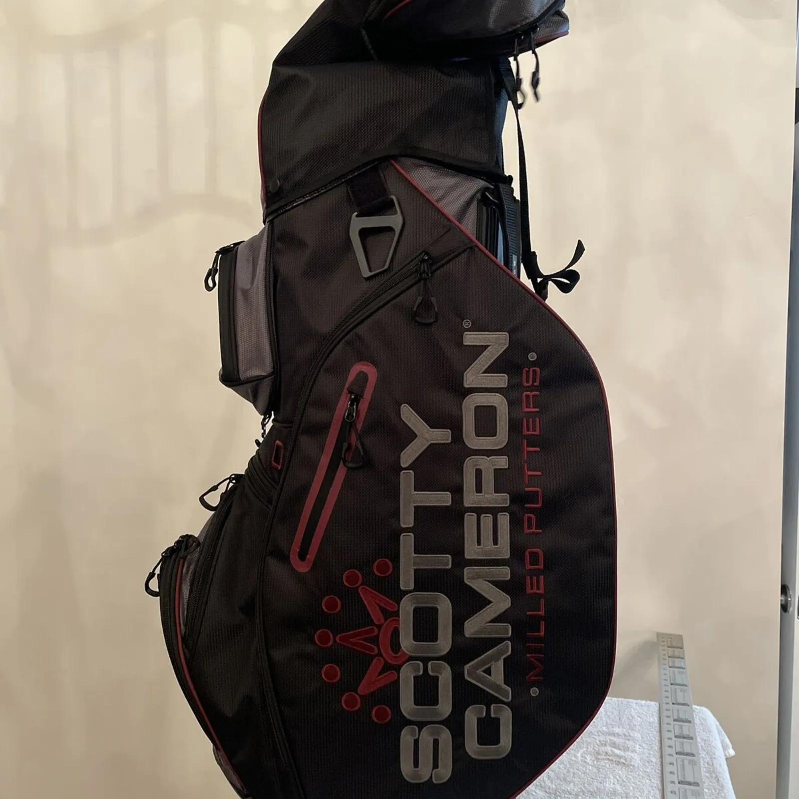 Scotty Cameron Gallery 2020 Las Vegas Explorer Cart Bag Limited
