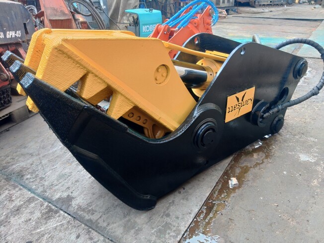 コマツ 小割機 | 千葉県のアタッチメント(建設機械) | BIGLEMON