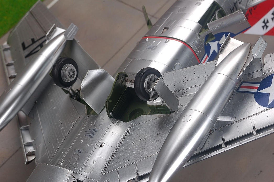 1/32 F-86D セイバードッグ (KH32007) - (株)ビーバーコーポレーション