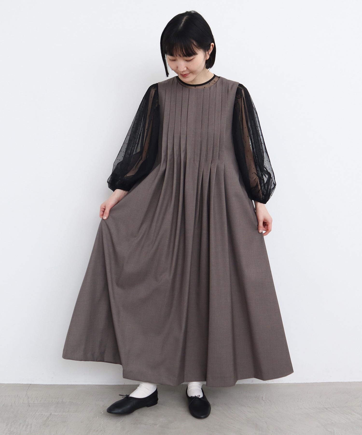 AMBIDEX Store ○TRプリーツタック ノースリワンピース(F クロ): l