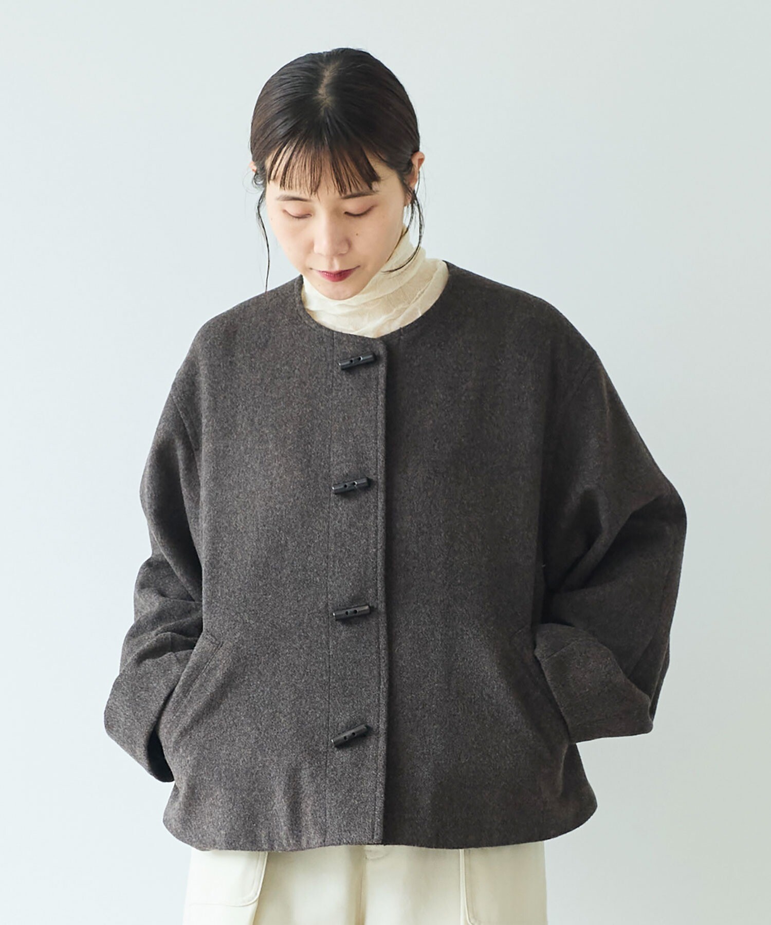 AMBIDEX Store ○ウールスーパー120ビーバー トグルボタン ショート