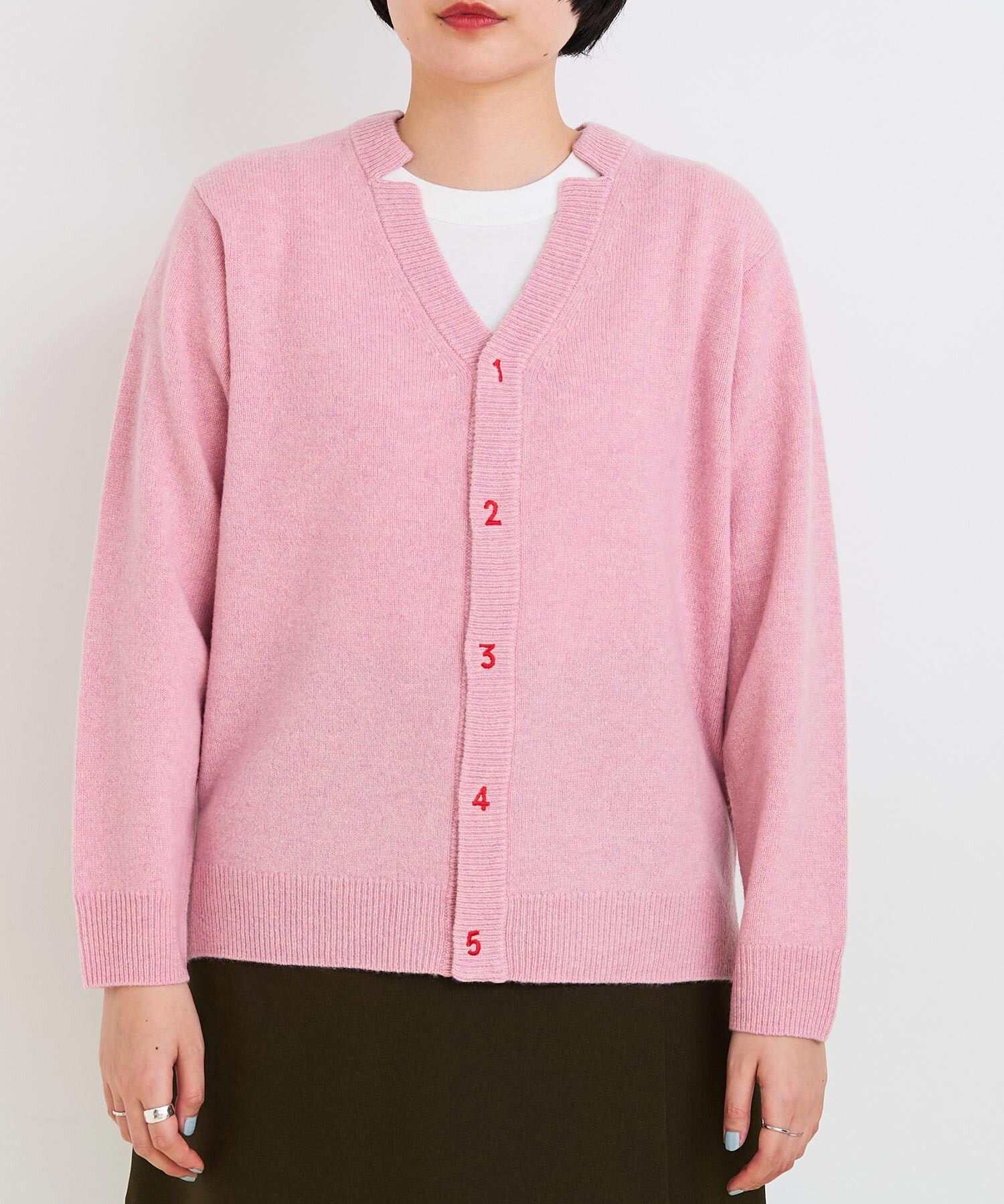AMBIDEX Store 数字刺繍 Vカーディガン(F ピンク): l'atelier du savon