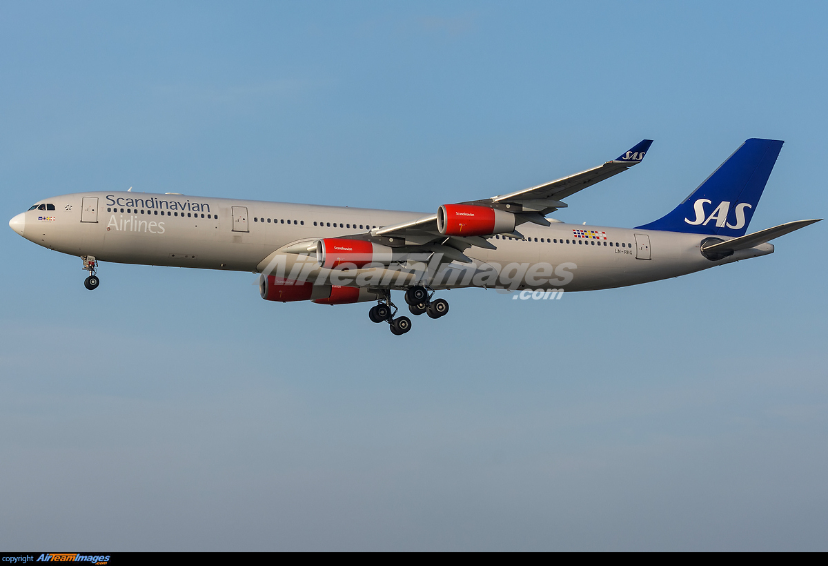 Airbus A340-313X SAS - Scandinavian Airlines LN-RKG