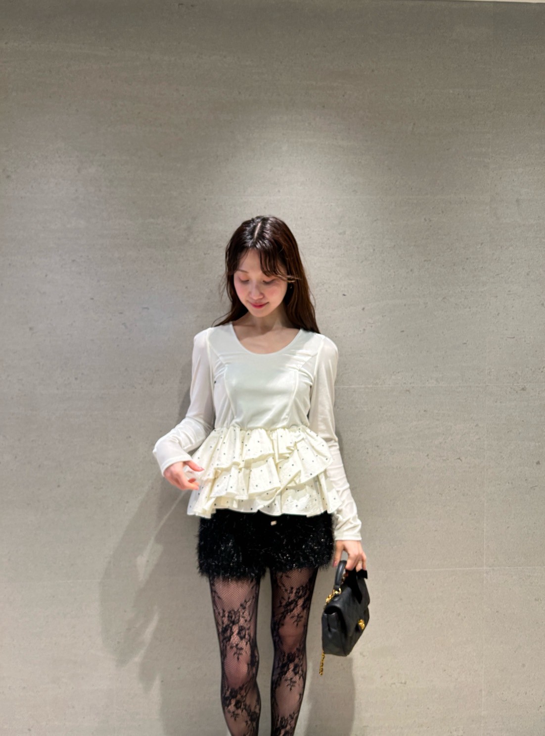 ベロアペプラムフリルトップス(Tシャツ・カットソー)｜トップス｜LILY