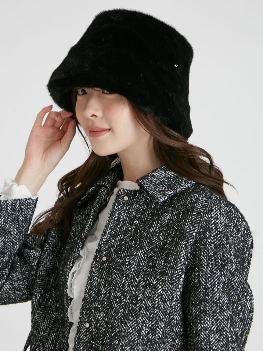 ロゴチャーム付きフェイクファーバケットハット(帽子)｜FASHION GOODS