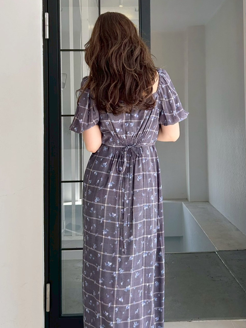 00サイズ】スクエアネックプリントワンピース(マキシ・ロング