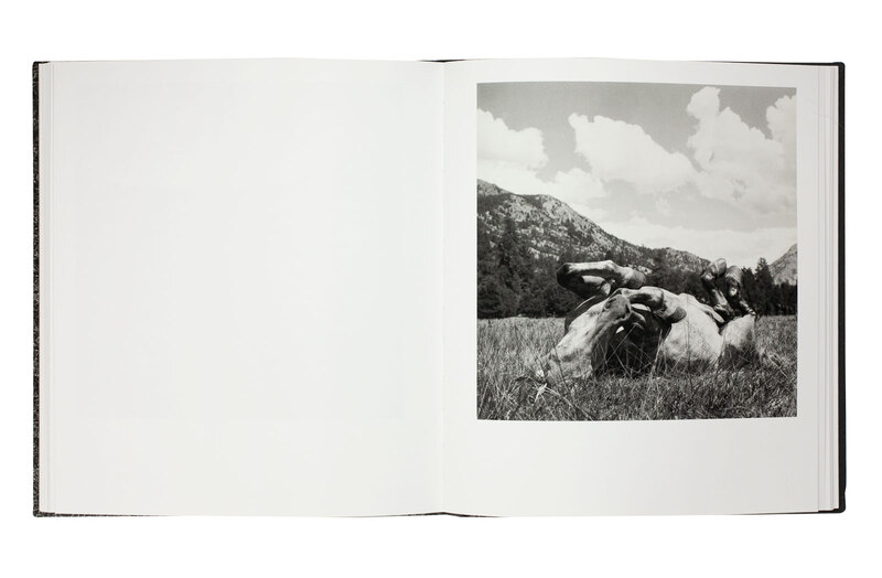 Megalith-Still - Mimi PLUMB | shashasha - Photography & art in books