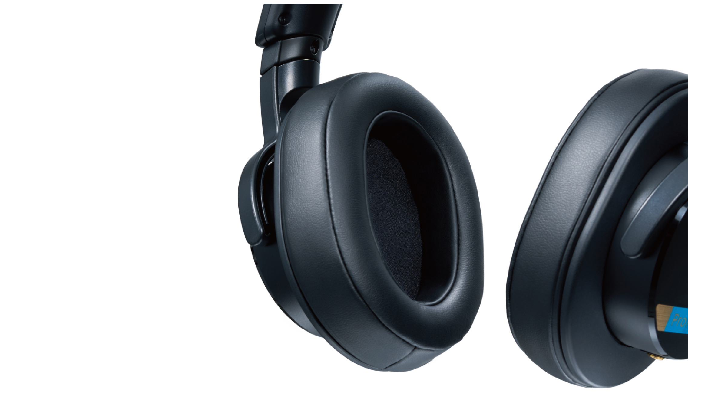 Sony Professional Reference Closed Monitor Headphones | MDR-M1