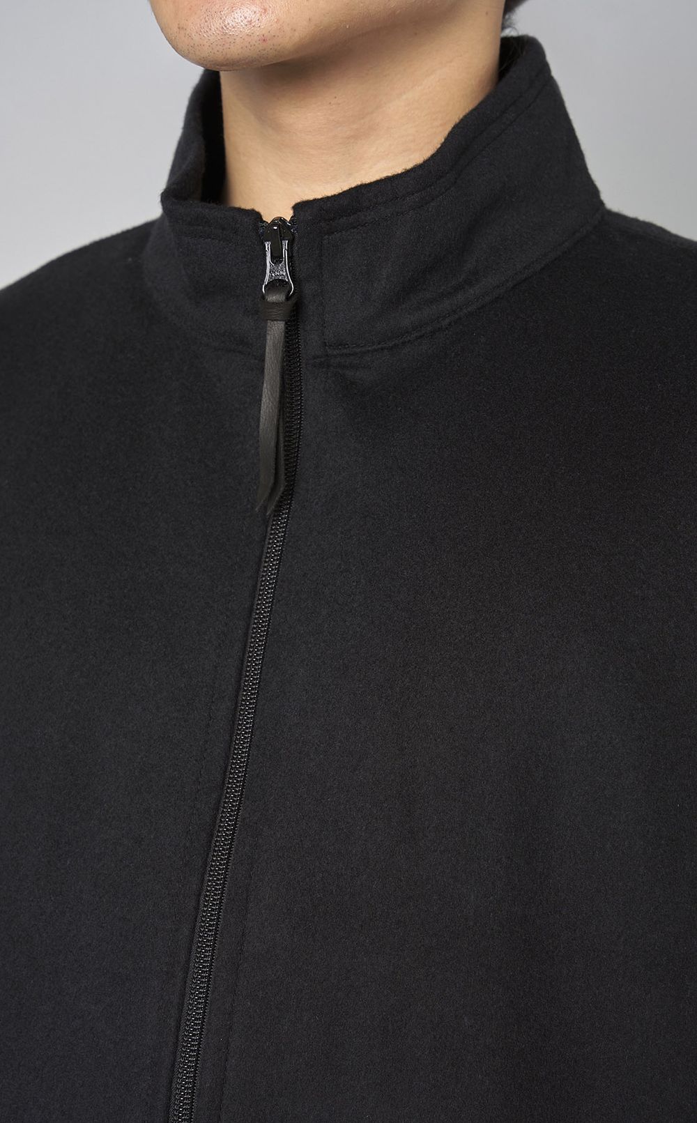 marka｜ウールシルクジップベスト