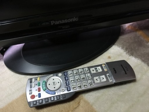 値下げしました】32インチ液晶テレビ/2012年/Panasonic VIERA リモコン