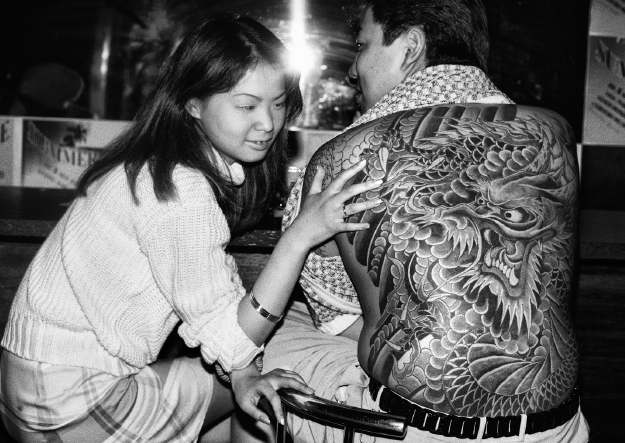 梁丞佑『新宿迷子』が第36回土門拳賞受賞 | ZEN FOTO GALLERY - アジア