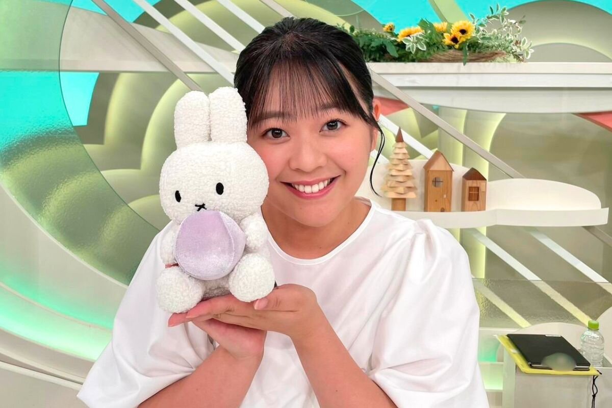 万博・オランダ館限定】妹が嫉妬 “激レア”「オーブミッフィー」は絶対