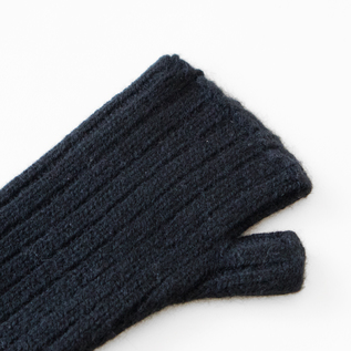 カシミヤリブリストウォーマー／WILLIAM BRUNTON（ウィリアム