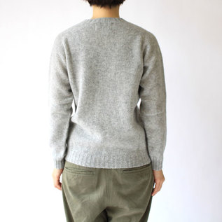 Crew neck sweater Silver 020／Harley of Scotland / Shop ZUTTO for