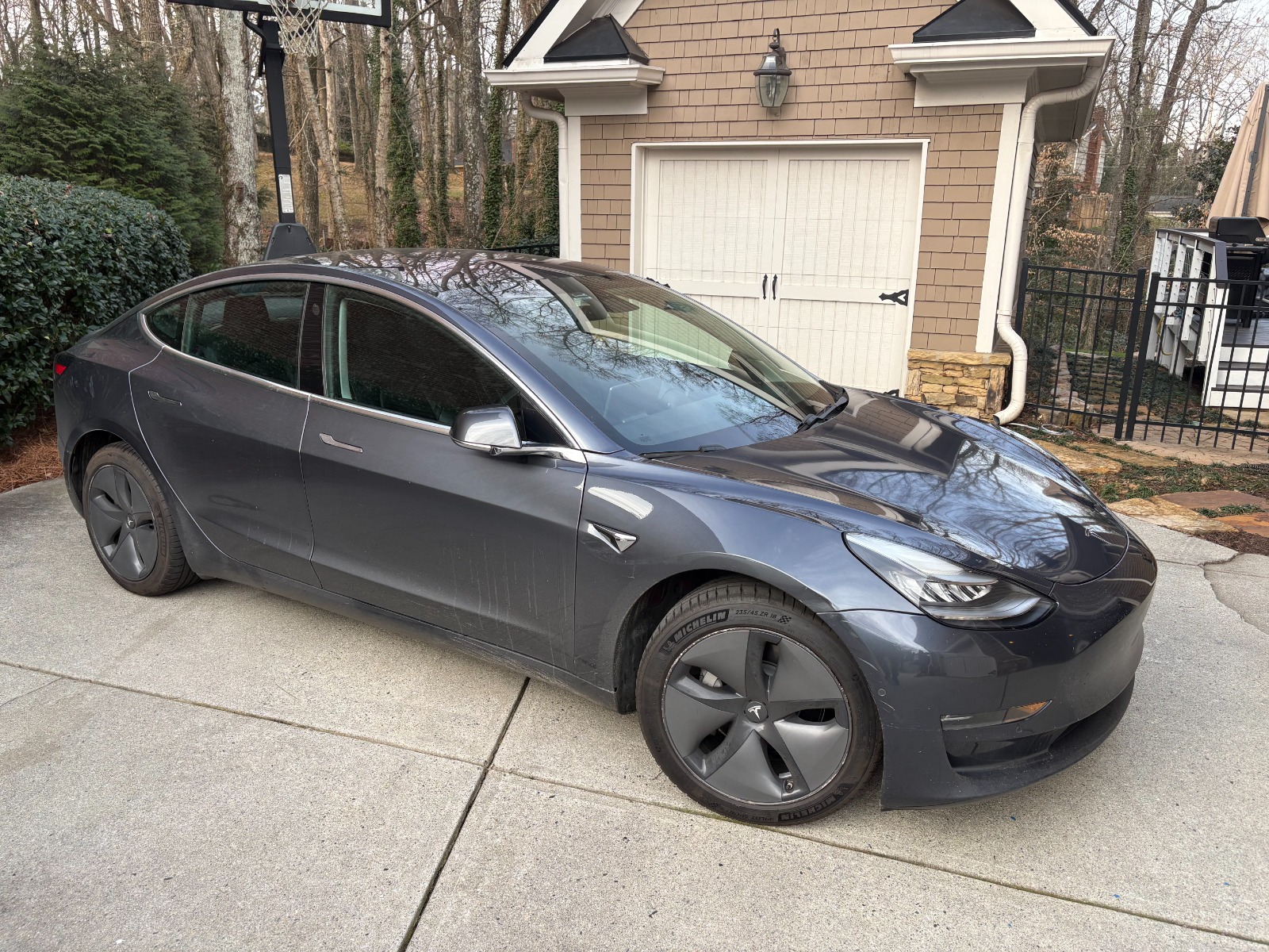 2018 Tesla Model 3 Mid Range RWD - Find My Electric