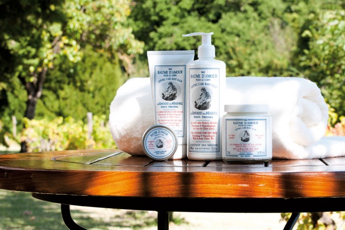 肌にも心にも癒しを与えてくれる「クヴォン・デ・ミニム」のボタニカル