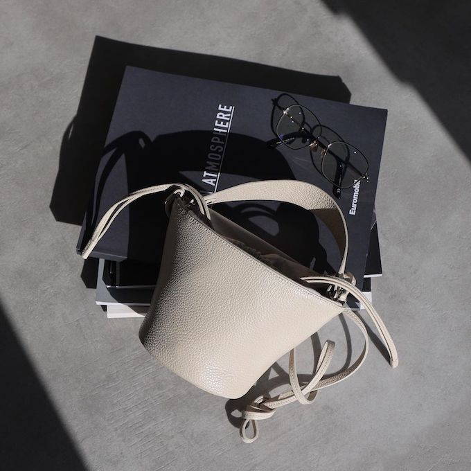 コートを着ても身軽にお出かけできる。小さいのに収納力抜群「AYAKO