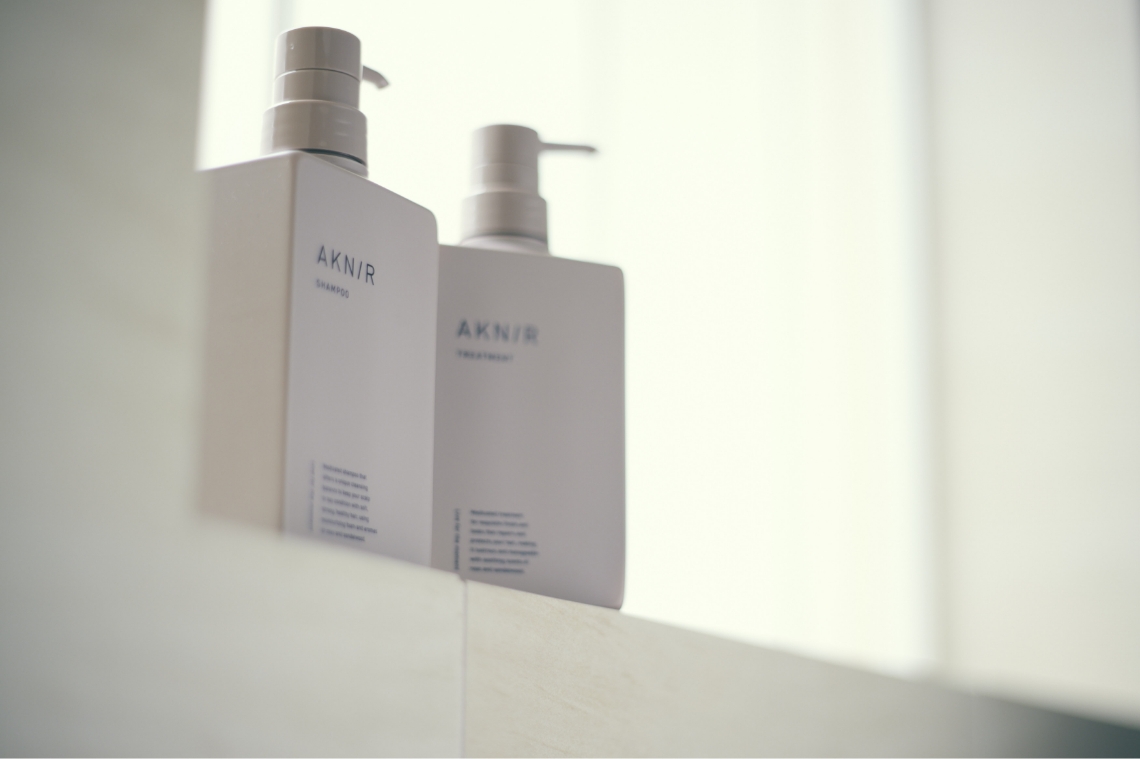 薬用ヘアシャンプー&トリートメントセット初回【ローズ×サンダルウッド