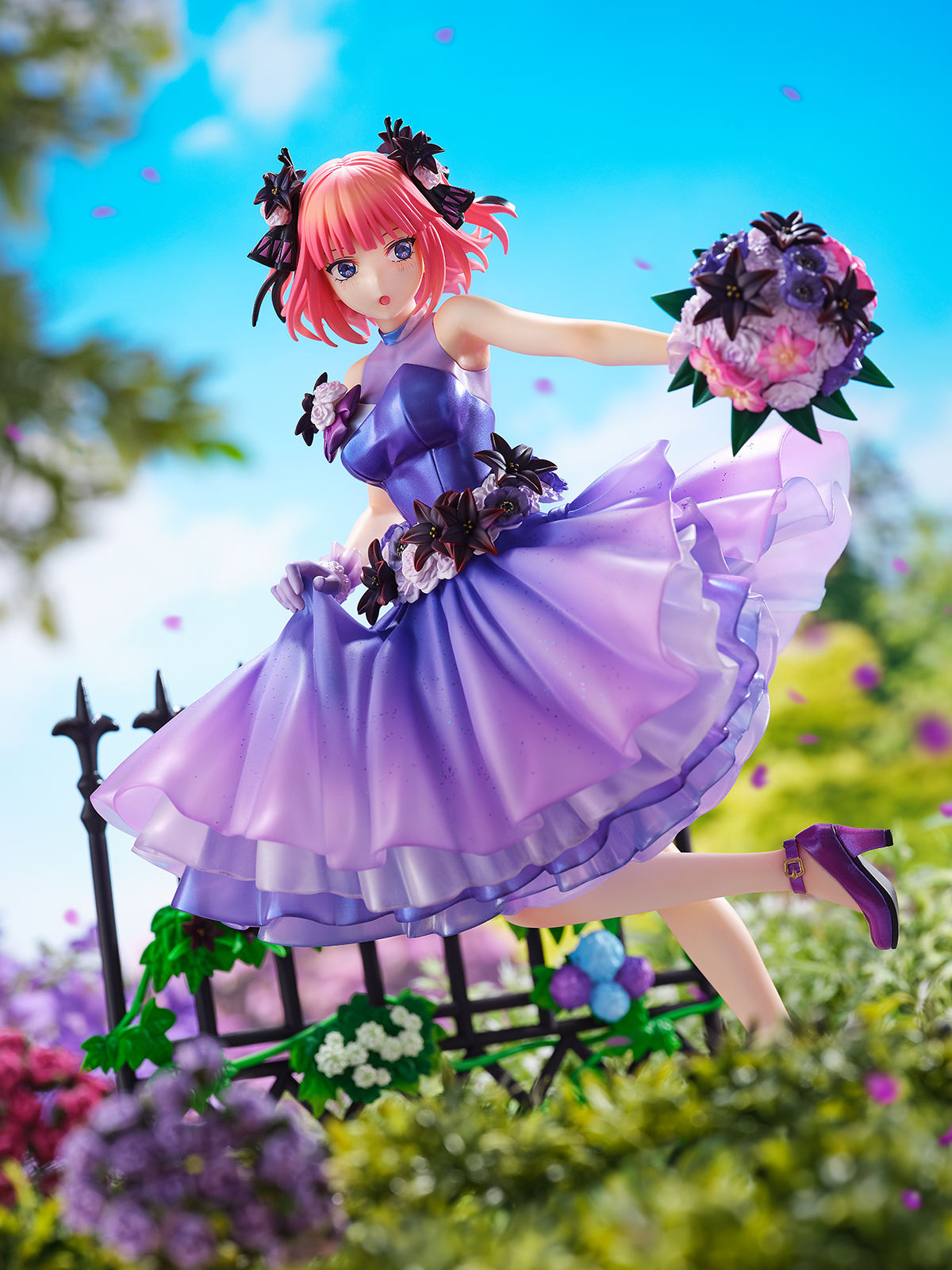 SHIBUYA SCRAMBLE FIGURE 中野 二乃 -Floral Dress Ver.- 1/7スケール