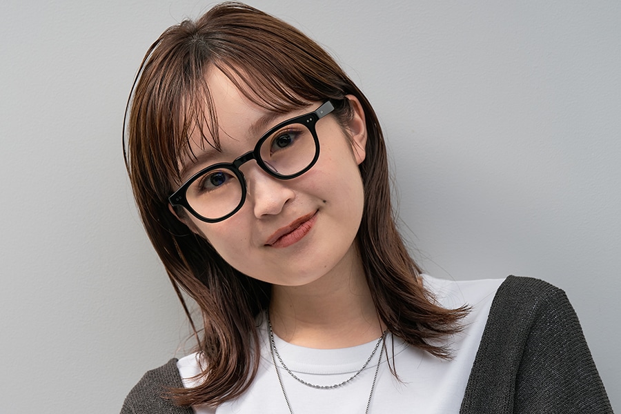 独特の丸みを帯びたウェリントン(ブルーライトカット率約33%)(WEB限定