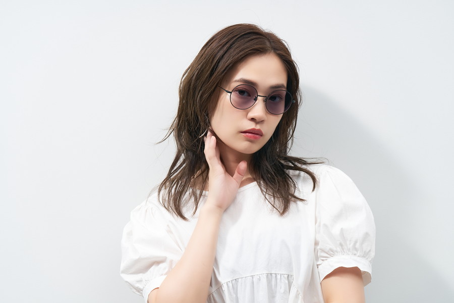 スペシャルプライス]TREND SUNGLASSES(度なし調光レンズ搭載