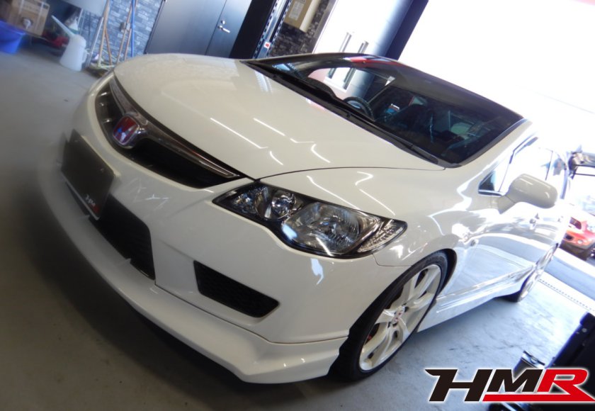 無限リップ 純正18AW 黒内装のシビックタイプR(FD2)の納車前点検整備を