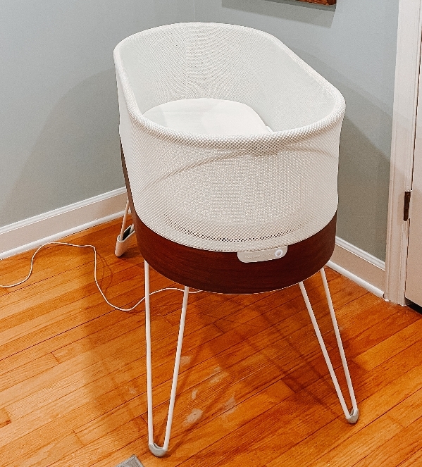 Rent Baby Gear INCLUDING SNOO Smart Sleeper Baby Bassinet | BabyQuip