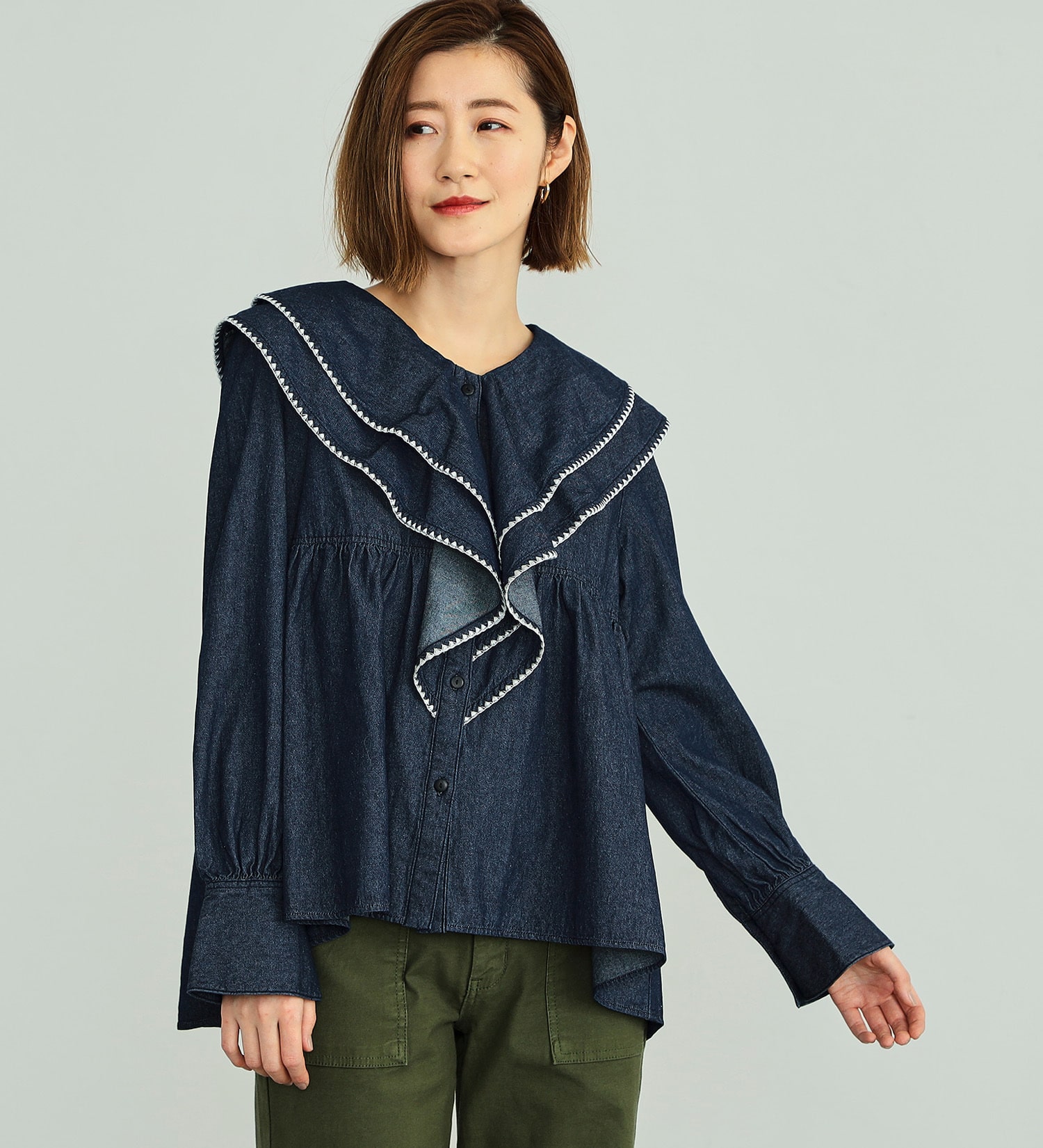 FINAL SALE】SOMETHING フリルカラーデニムブラウス|SOMETHING|サムシング