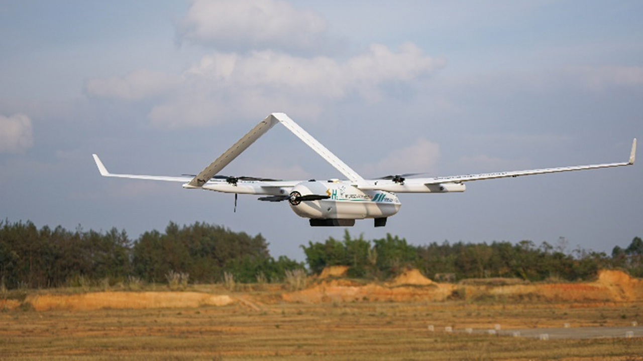 Doosanの「DJ25」は世界初の水素駆動VTOL型ドローン。航続時間は5.5