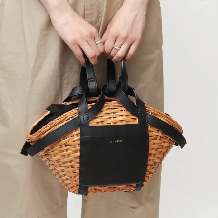 カゴバッグ=夏？だけじゃない！！【VIOLAd'ORO ヴィオラドーロ】かご