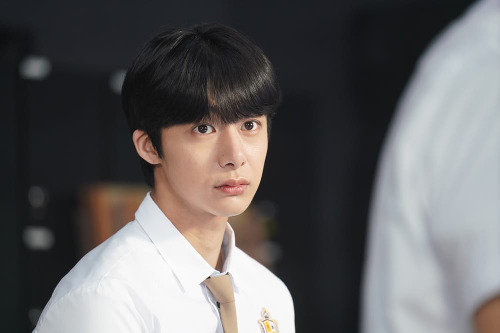 MONSTA X ヒョンウォンが 'アイドル'に？「また、FLY！」一部特別公開