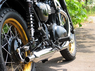 大和ステンレス ,バイクパーツ製作、W800、W650、W400、トライアンフ