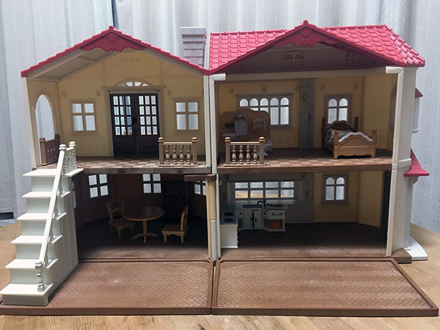 お祖父さんが作ったドールハウスが泣けるほど昭和の住宅だった